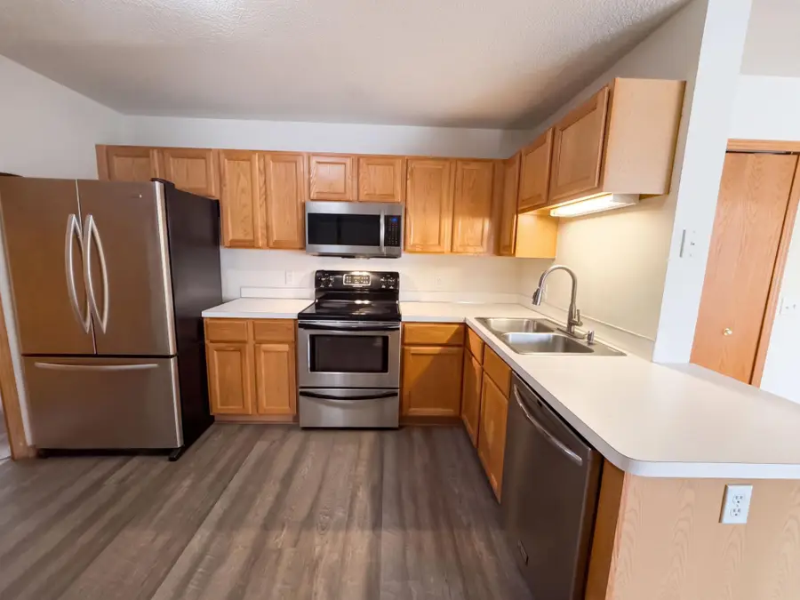 11544 Elmwood Avenue N, Champlin, MN 55316 - #2