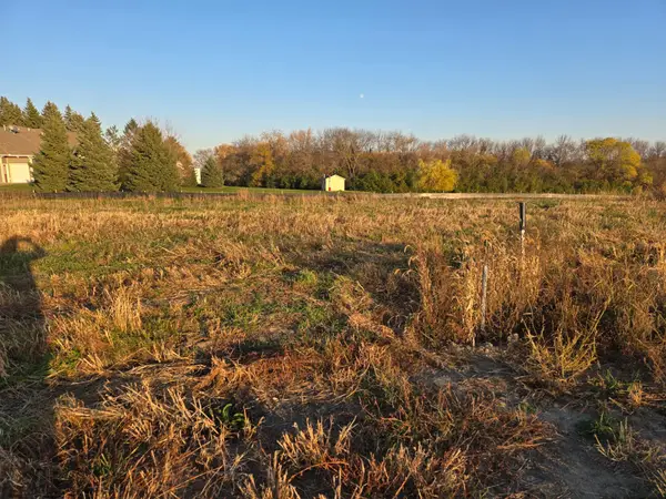 402 Mcalpine Court, Maple Lake, MN 55358