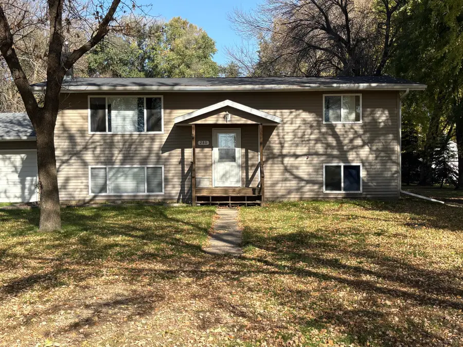 280 10th Street Ne, Benson, MN 56215 - #2