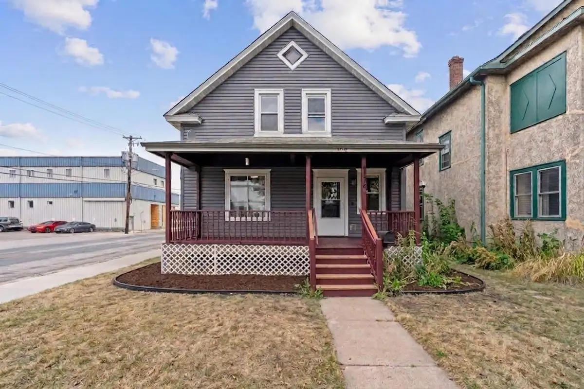 1176 14th Avenue Se, Minneapolis, MN 55414 - #1