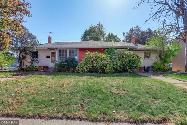 1530 Reaney Avenue, Saint Paul, MN 55106