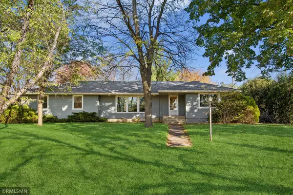 924 Main Street W, Cannon Falls, MN 55009