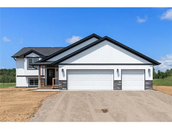 31930 Tucker Street Ne, Cambridge, MN 55008
