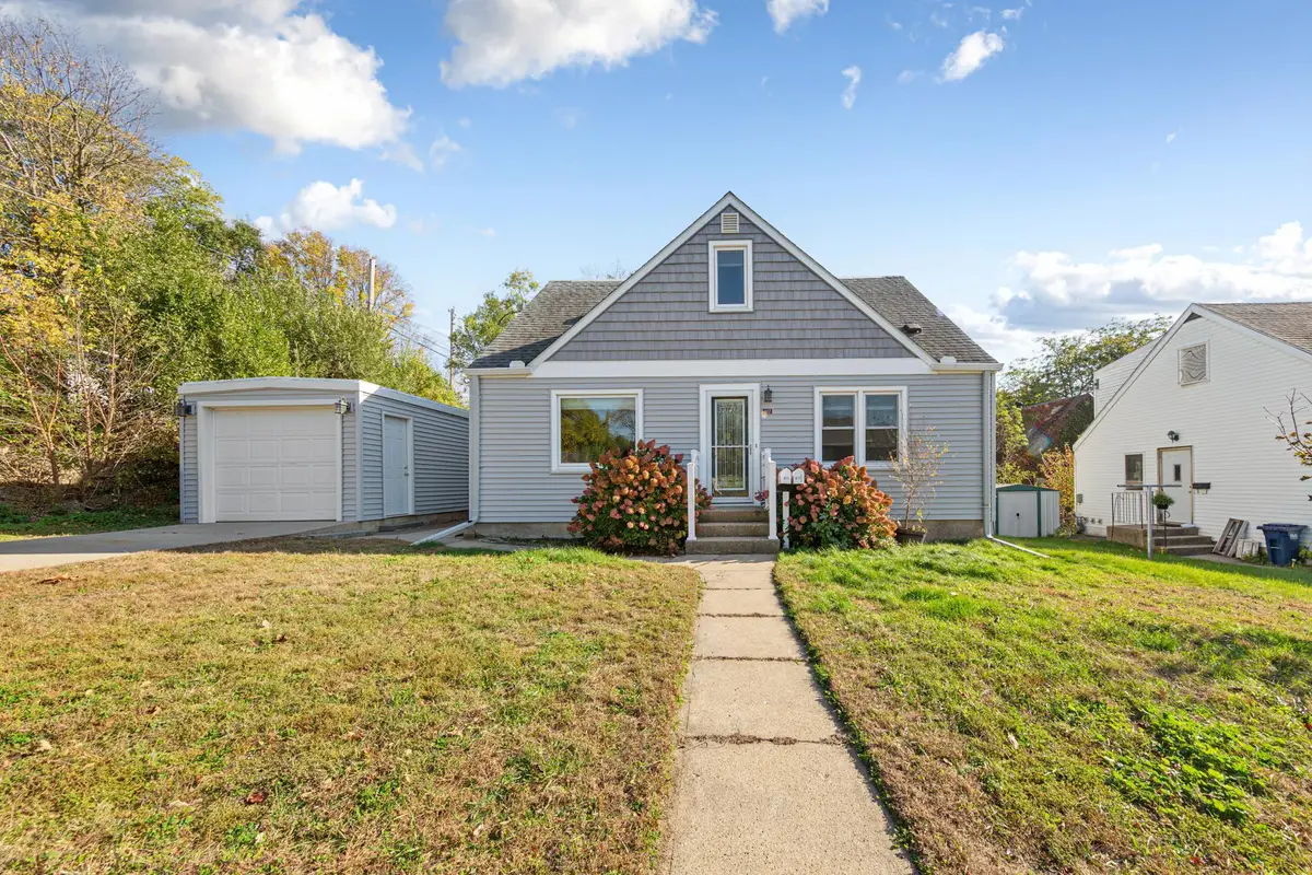 817 5th Street S, New Ulm, MN 56073 - #1
