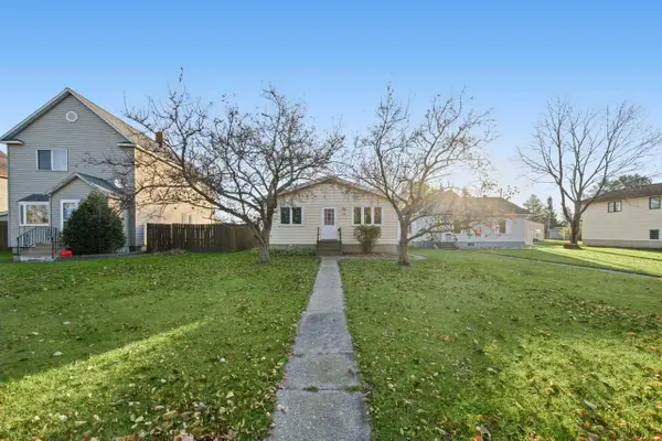 3706 4th Avenue E, Hibbing, MN 55746