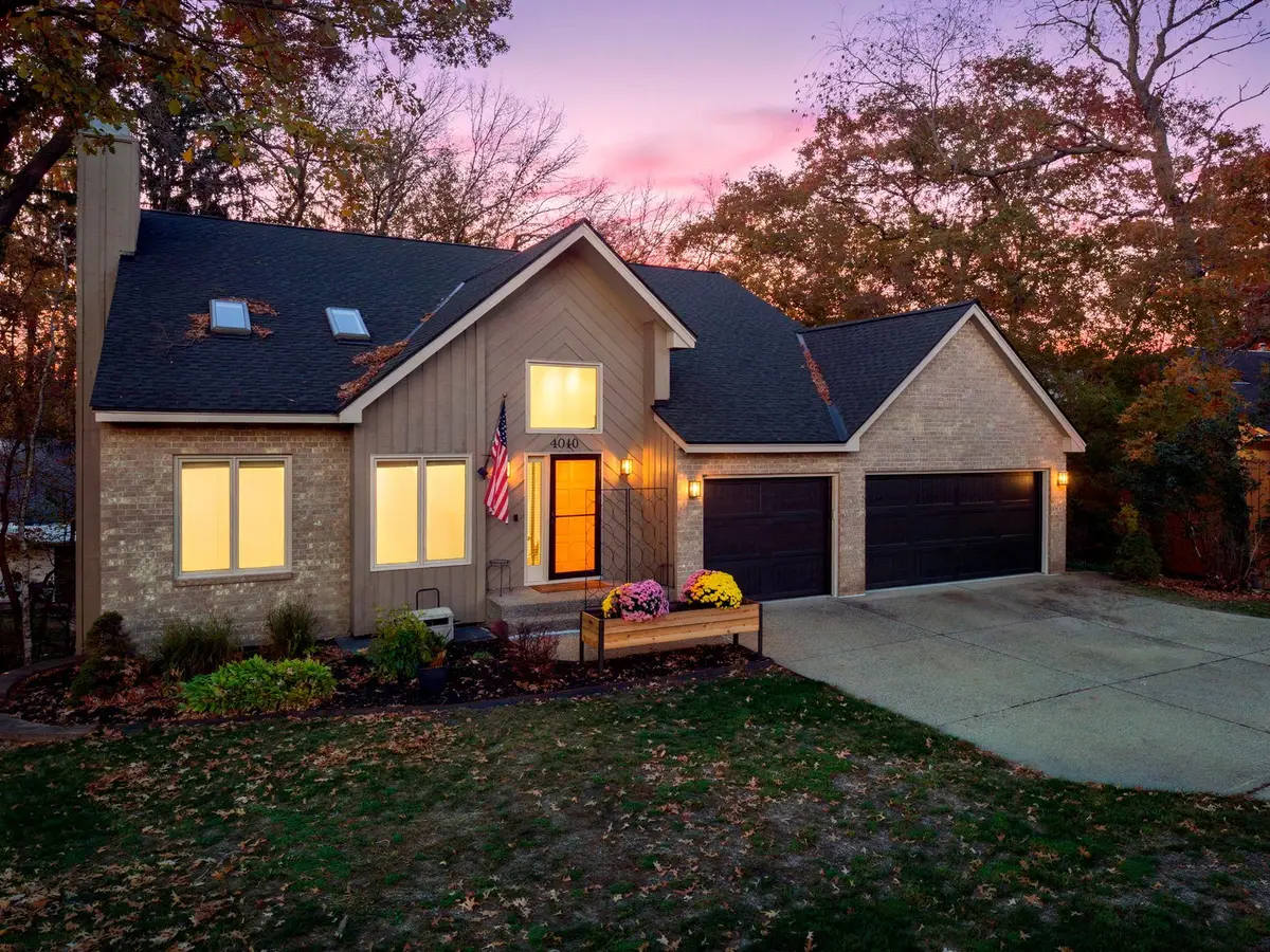 4640 Parkcliff Drive, Eagan, MN 55123 - #1