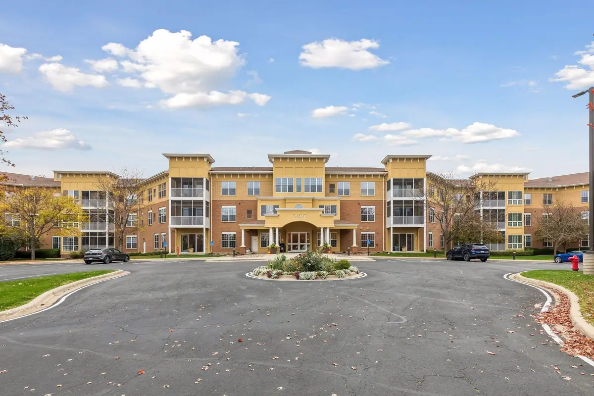 15001 Burnhaven Drive #120, Burnsville, MN 55306 - #1