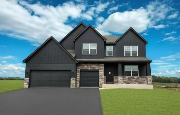 2700 Indigo Avenue, Maplewood, MN 55119
