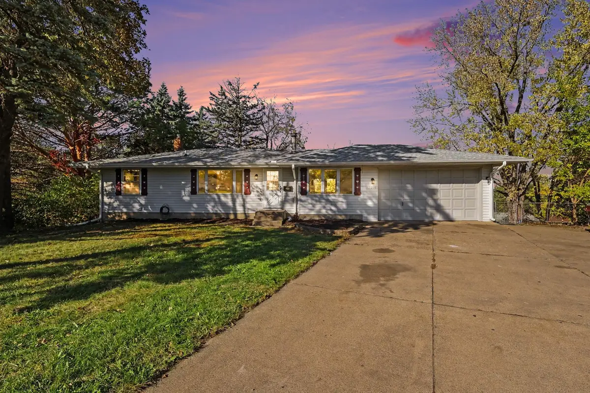 7286 Clay Avenue E, Inver Grove Heights, MN 55076 - #1
