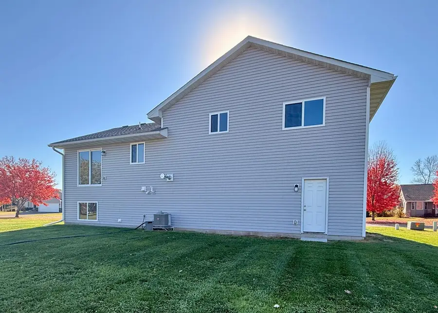815 S Rush Creek Lane, Rush City, MN 55069 - #2