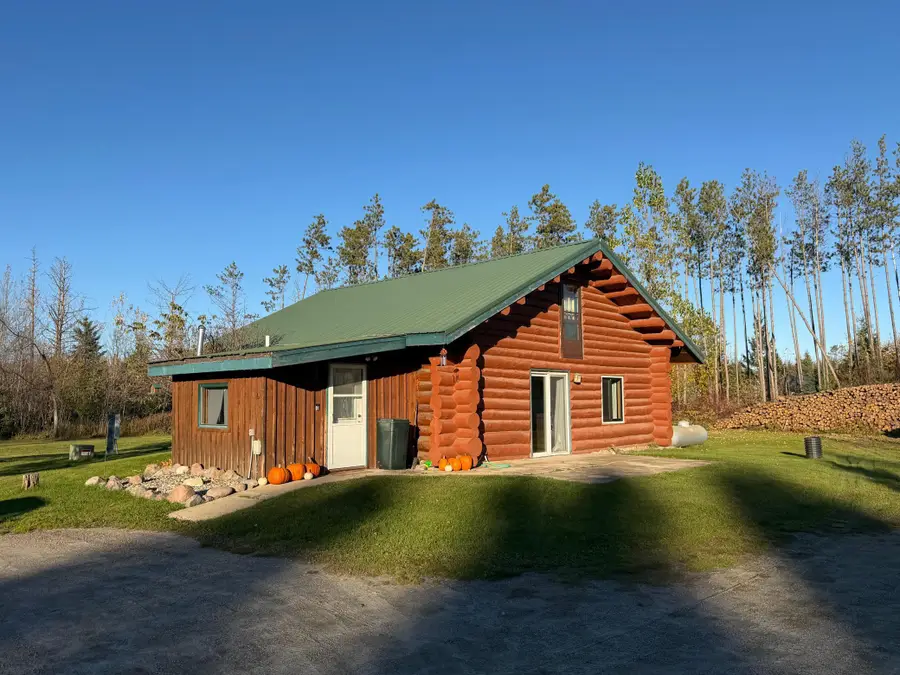 32625 593rd Avenue, Warroad, MN 56763 - #2
