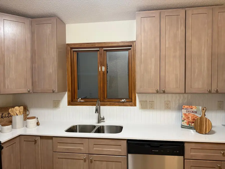 1272 Westbrook Circle, Alexandria, MN 56308 - #2