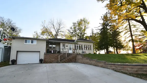 207 E 6th Street, Zumbrota, MN 55992