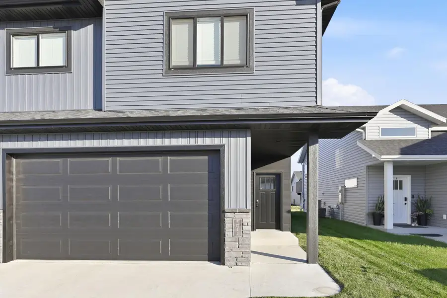 7042 67th Street S, Horace, ND 58047 - #2