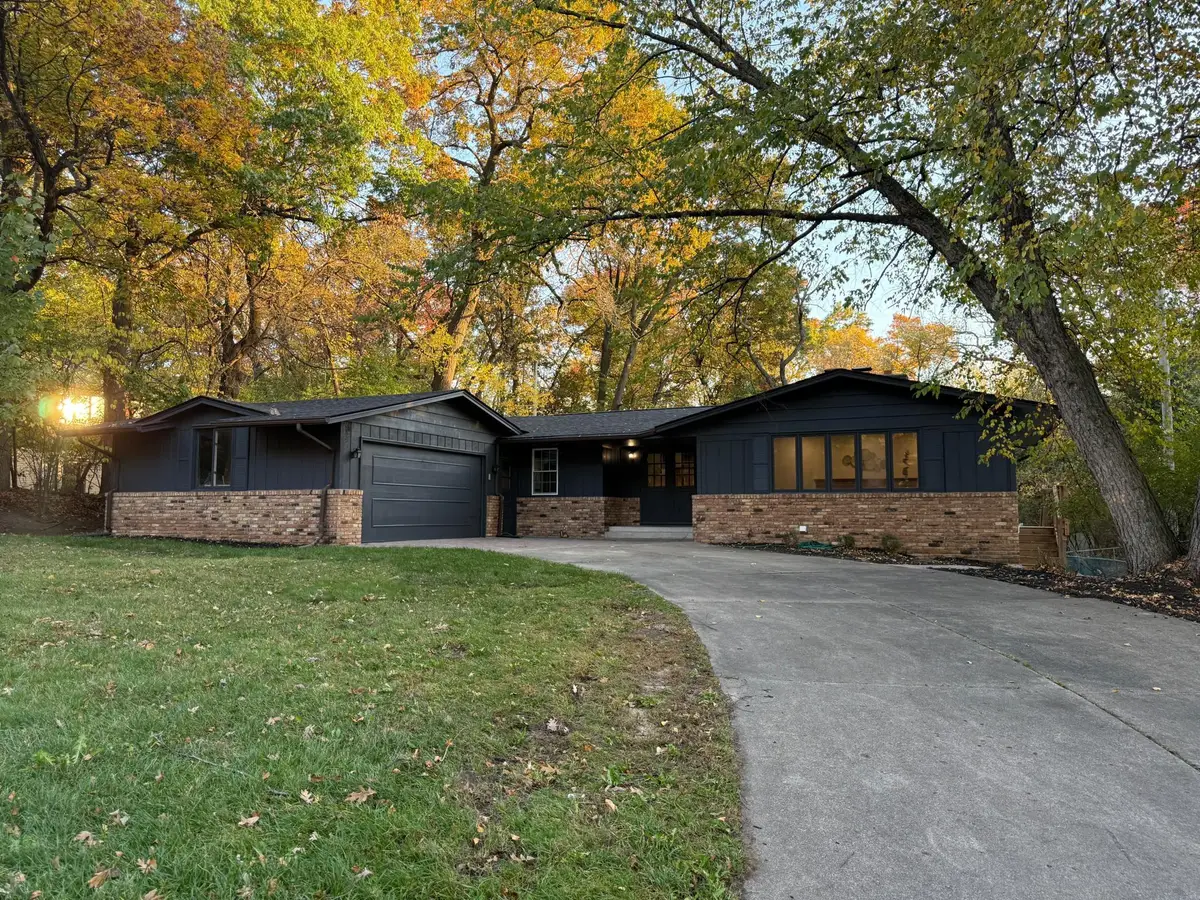 1036 Woodlynn Avenue, Saint Paul, MN 55113 - #1