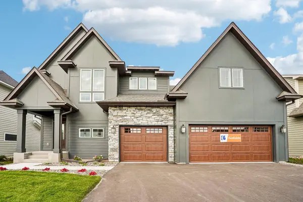 18294 104th Avenue N, Maple Grove, MN 55311