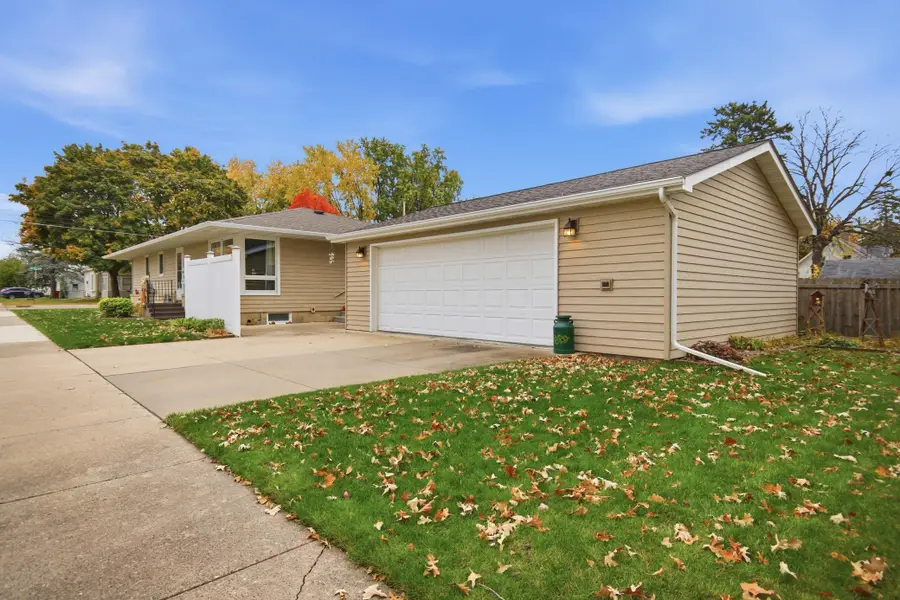 610 8th Street Nw, Austin, MN 55912 - #3