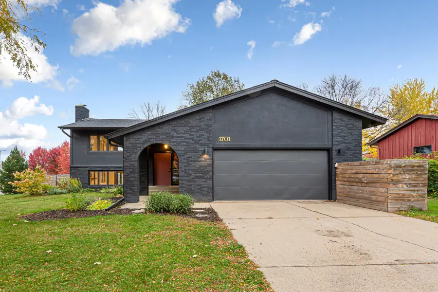 1701 Mckinley Drive, Northfield, MN 55057 - #3