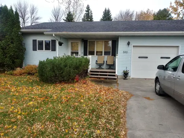 590 5th Street Se, Mayville, ND 58257