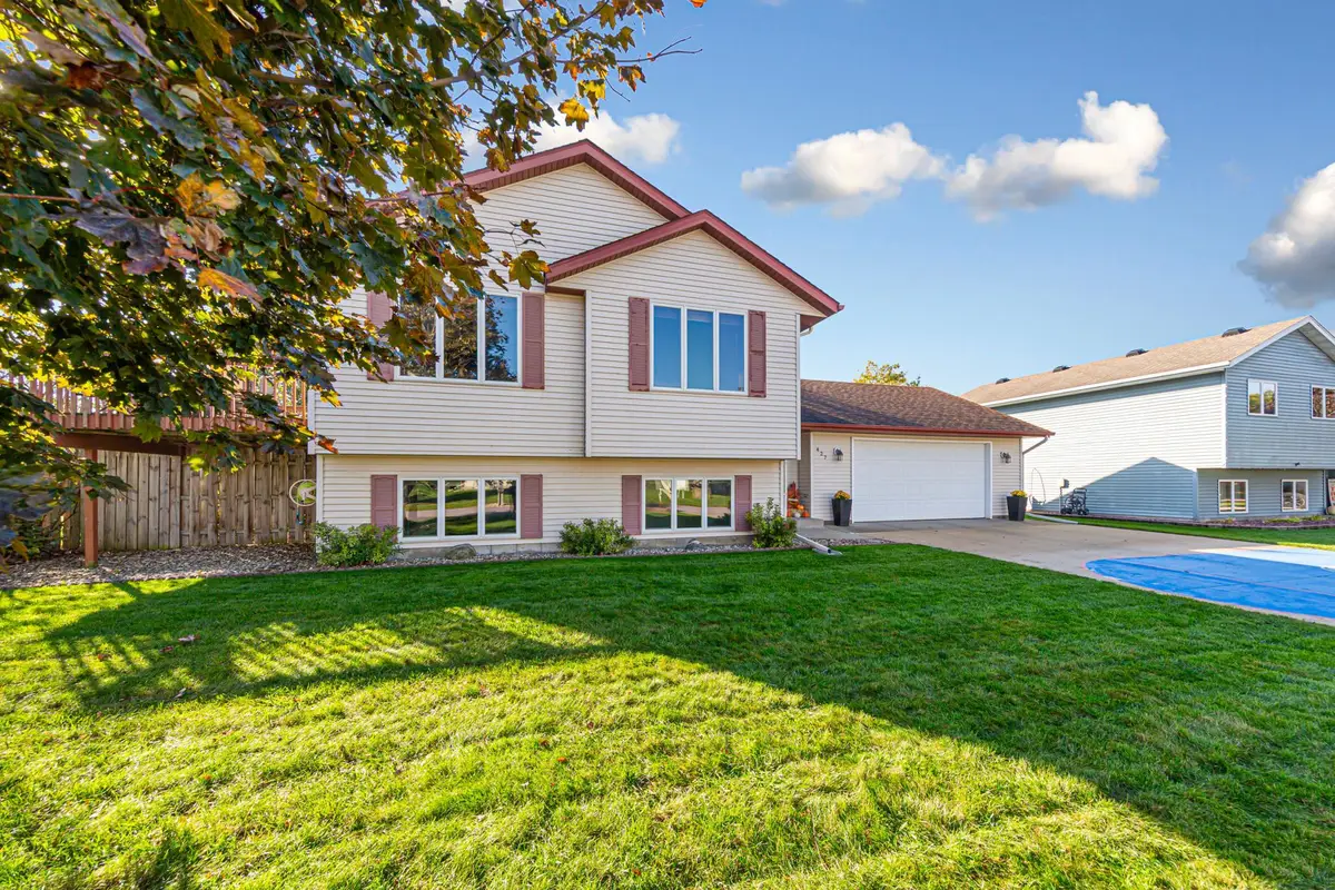 427 Lilac Lane, Madison Lake, MN 56063 - #1