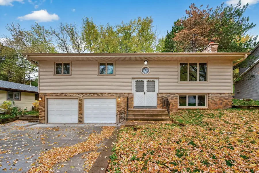 2187 Springside Drive E, Saint Paul, MN 55119 - #2