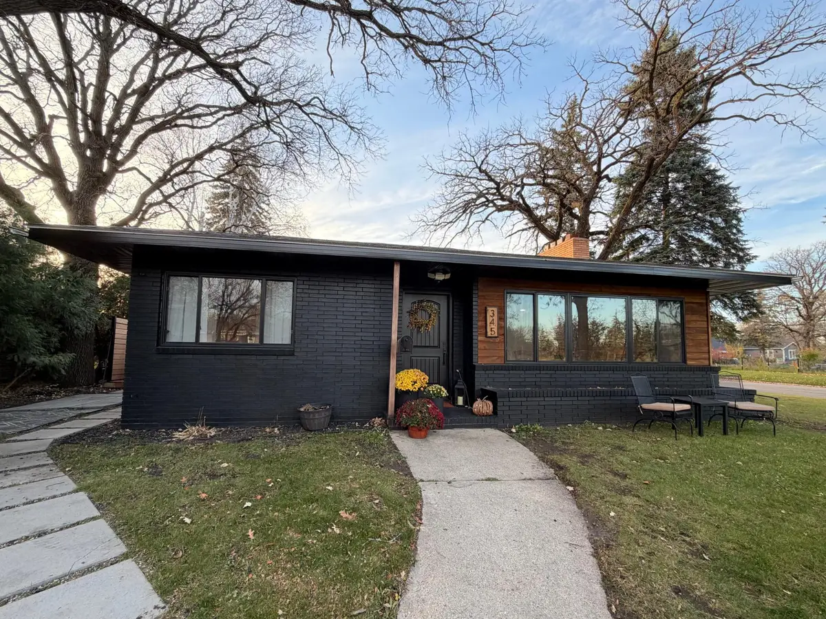 345 Merriam Avenue N, Thief River Falls, MN 56701 - #1