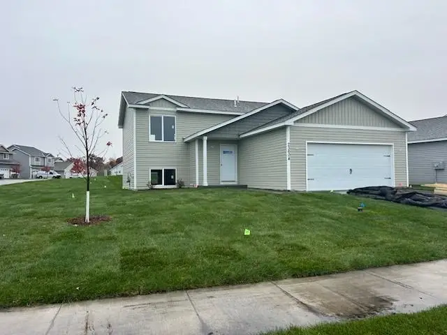 23604 Lily Street Nw, Saint Francis, MN 55070 - #1