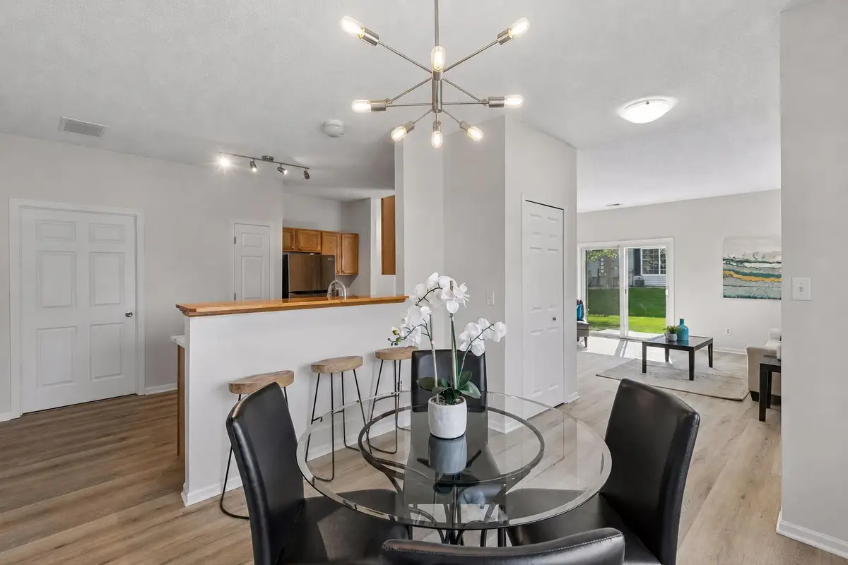 1336 Yorkshire Lane, Shakopee, MN 55379 - #1
