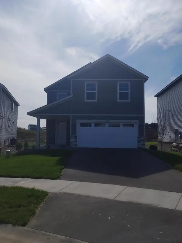 10569 Goodview Avenue S, Cottage Grove, MN 55016