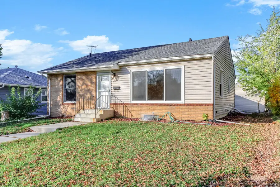 1629 Hazel Street N, Saint Paul, MN 55119 - #2