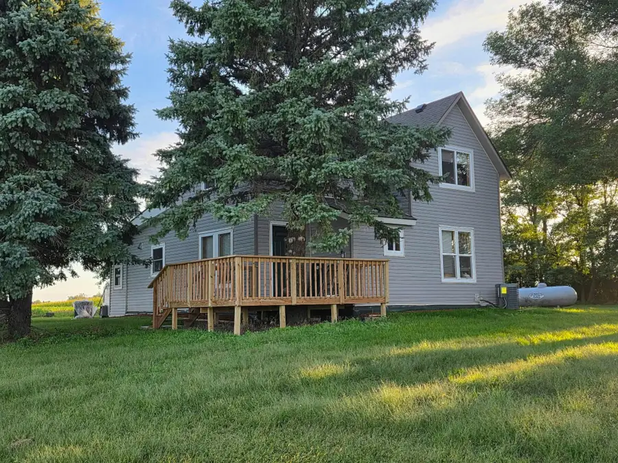 52030 65th Street, Bricelyn, MN 56014 - #2