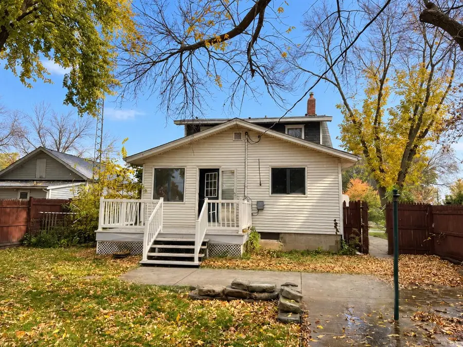 219 S 4th Street, Le Sueur, MN 56058 - #3