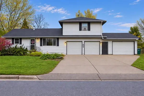 853 40th Lane, Anoka, MN 55303