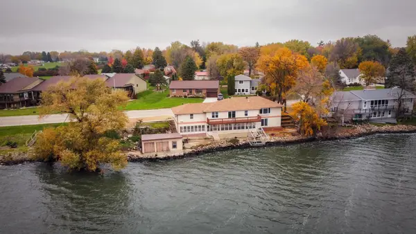 913 W Lake Avenue, Worthington, MN 56187