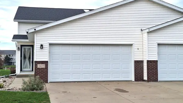 3427 Eagle Run Lane, West Fargo, ND 58078
