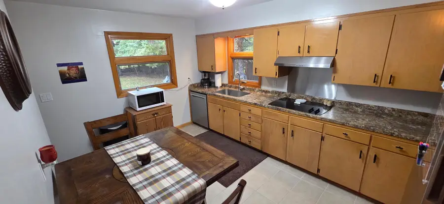 108 Park Avenue, International Falls, MN 56649 - #3