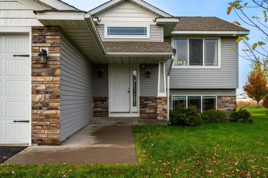 8623 Ebersole Avenue, Monticello, MN 55362 - #3