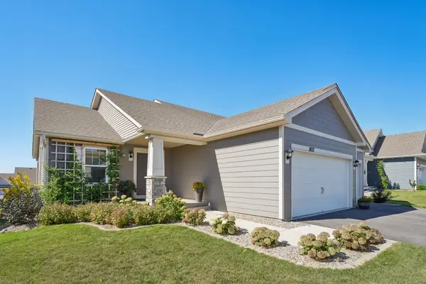18071 Heirloom Court, Lakeville, MN 55044
