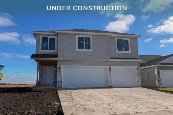 322 Lionheart Drive, Horace, ND 58047