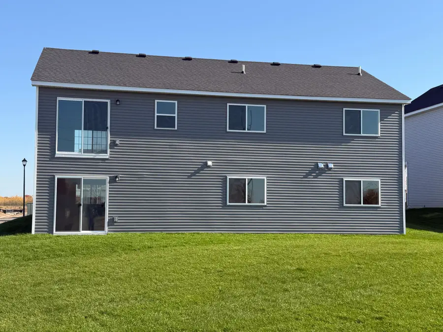 1923 Pierce Street S, Cambridge, MN 55008 - #2