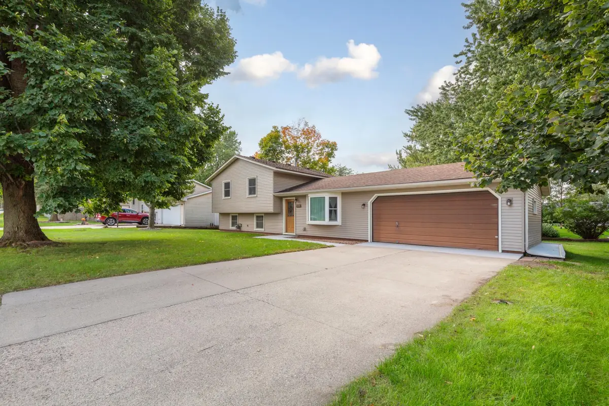 1726 Hemlock Avenue, Owatonna, MN 55060 - #1