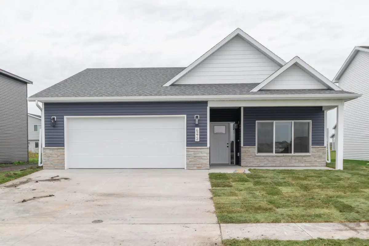 2610 37th Avenue S, Moorhead, MN 56560 - #1