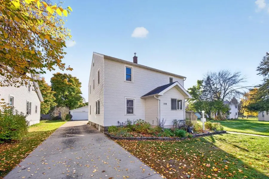 108 12th Street Ne, Austin, MN 55912 - #3