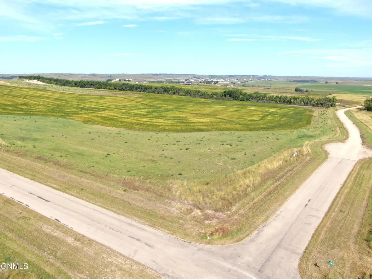 19004 Acadia Drive, Bismarck, ND 58503 - #1