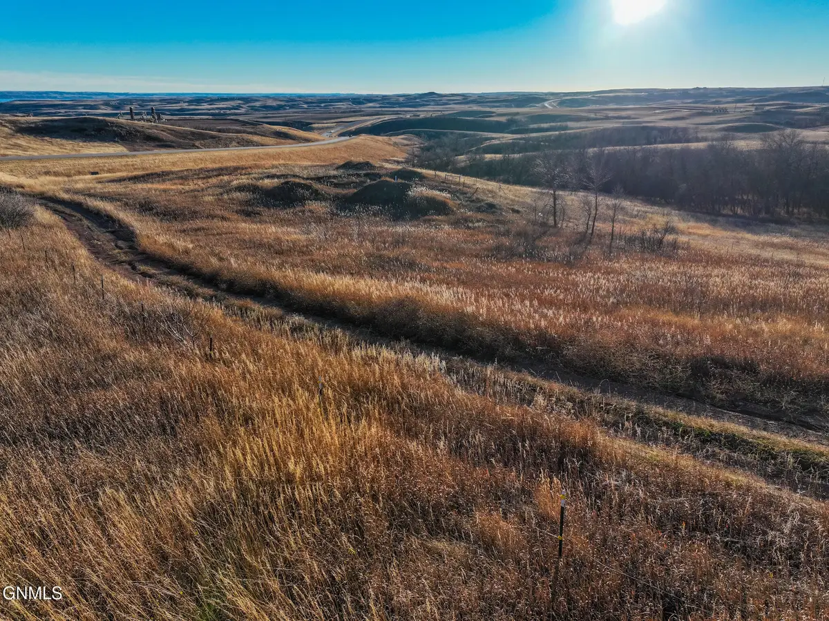 11823 Highway 1804, Epping, ND 58843 - #1
