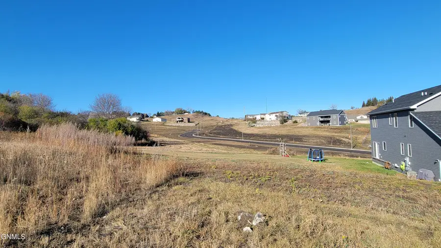 2909 Jude Lane Nw, Mandan, ND 58554 - #3