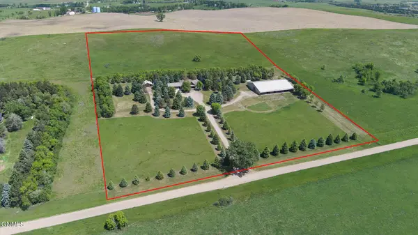 10000 76th Avenue Se, Bismarck, ND 58504