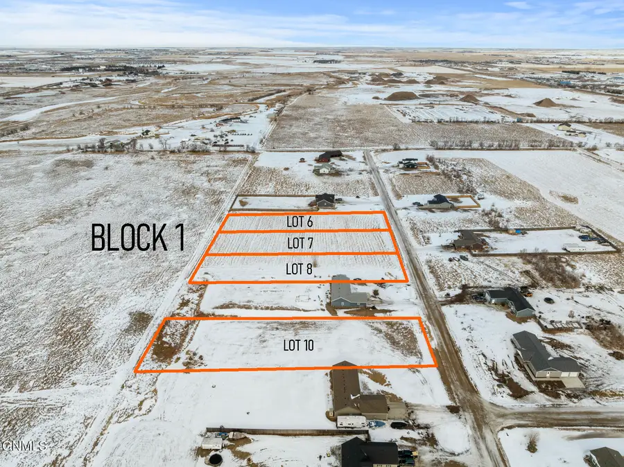 5493 Nicholas Avenue, Williston, ND 58801 - #3