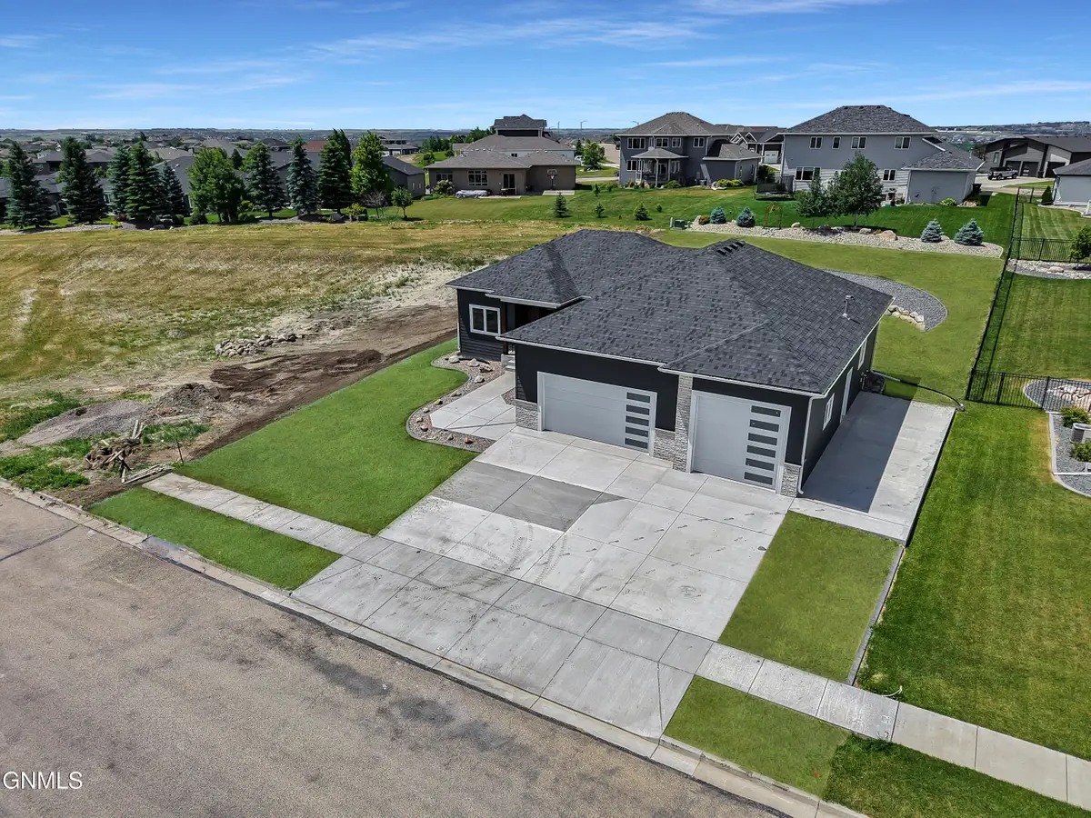 3916 Cogburn Road, Bismarck, ND 58503 - #1