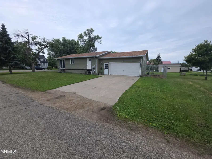 221 Gay Street, Rutland, ND 58067 - #3